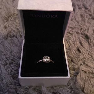 Square Pandora ring